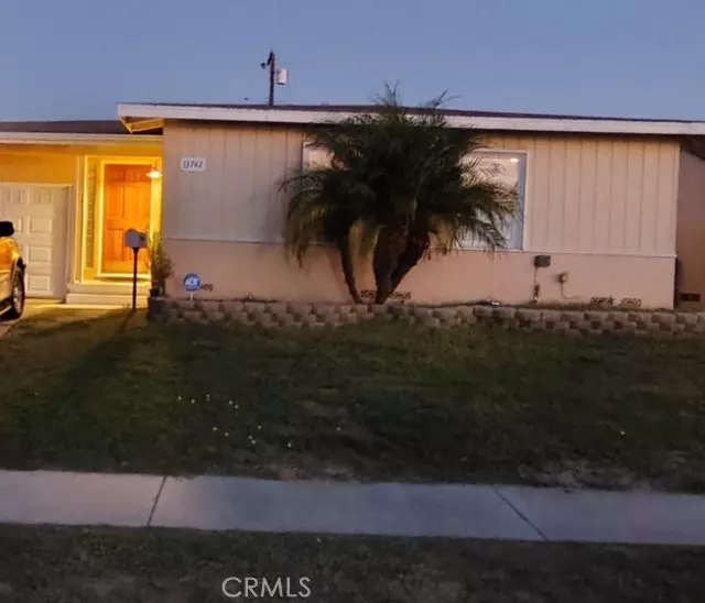 13742 Hanwell, Bellflower, CA 90706