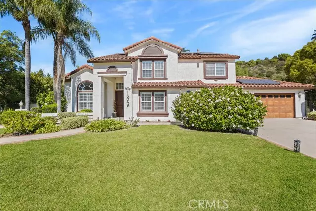 13049 Sunny LN, Camarillo, CA 93012