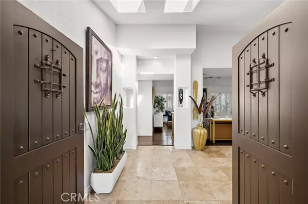 Laguna Beach, CA 92651,3030 Mountain View Dr