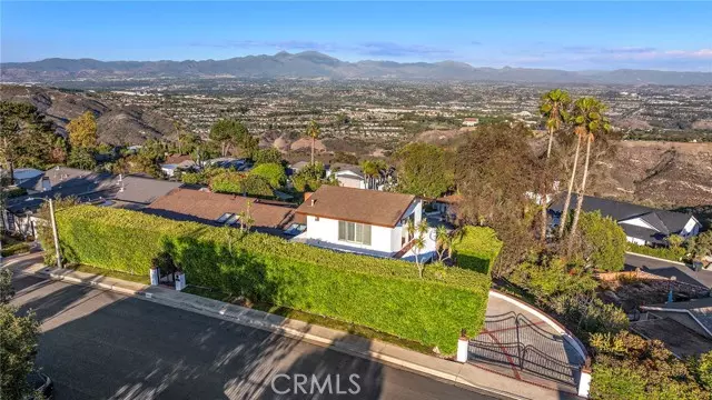 3030 Mountain View Dr, Laguna Beach, CA 92651