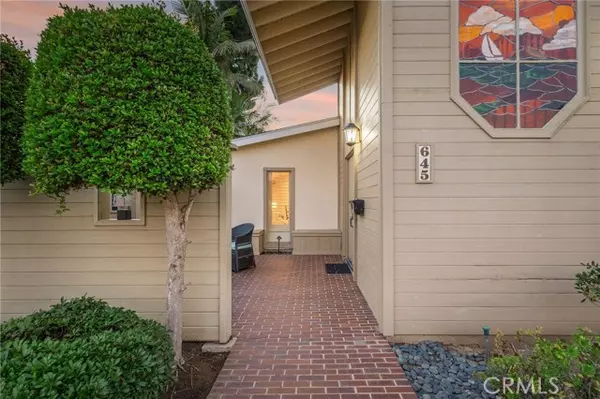 Seal Beach, CA 90740,645 Sea Breeze