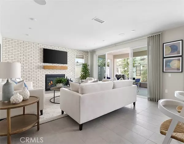 Canyon Country, CA 91350,18208 Aerie WAY