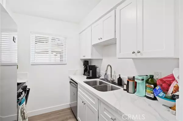 Santa Ana, CA 92705,1723 Normandy D