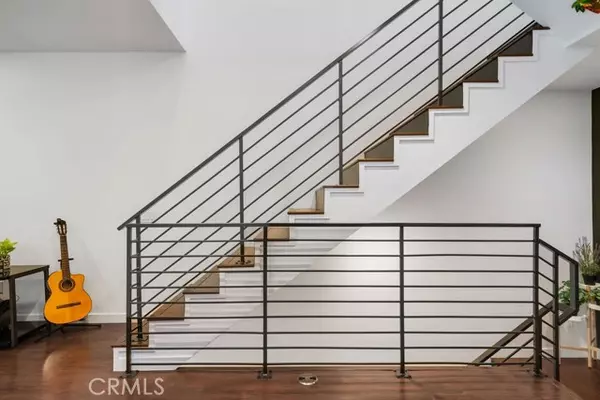 Eagle Rock, CA 90041,2222 1/2 Strata
