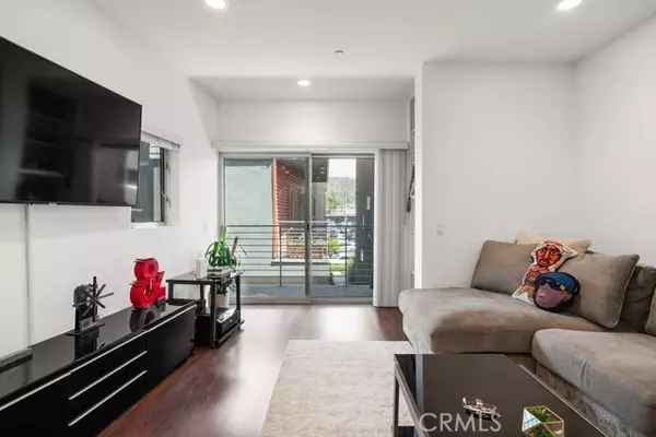 Eagle Rock, CA 90041,2222 1/2 Strata