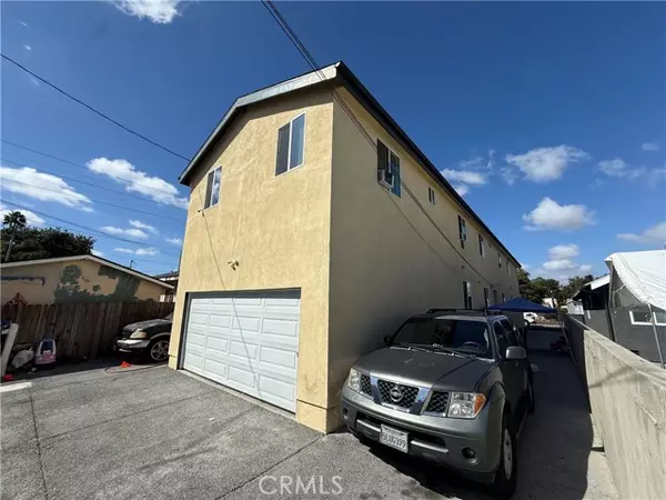 Los Angeles, CA 90001,804 76th Pl