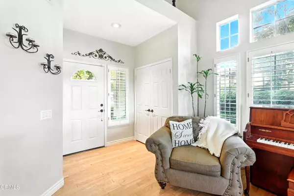 Thousand Oaks, CA 91320,1095 Amberton LN