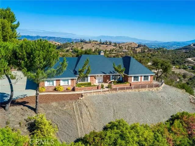 Temecula, CA 92590,26100 Calle Corveta