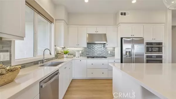 Irvine, CA 92618,461 Mulligan