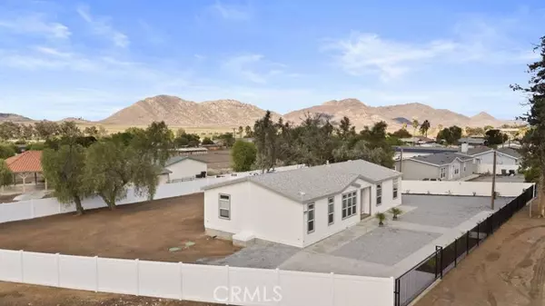 Nuevo, CA 92567,21925 Wine LN