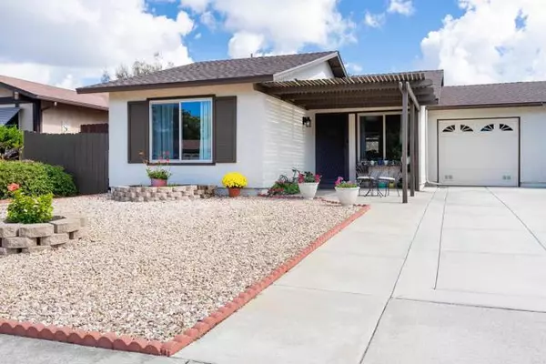 1540 Highridge DR, Oceanside, CA 92056