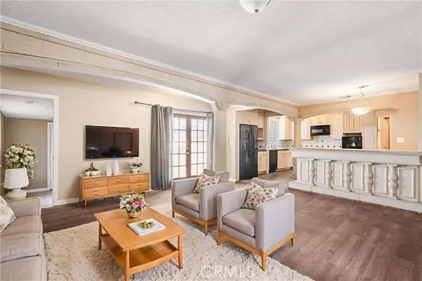 Granada Hills, CA 91344,16857 Chatsworth ST