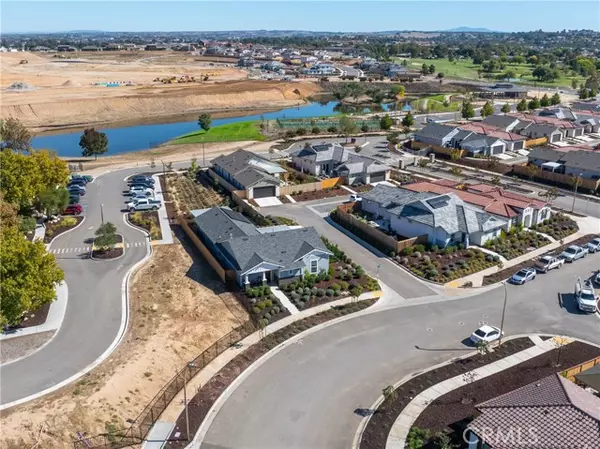 Paso Robles, CA 93446,2182 Gamay LN