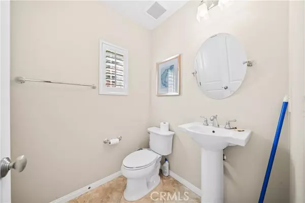 Irvine, CA 92620,64 Wildvine