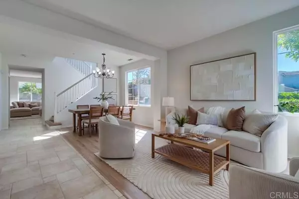 Vista, CA 92084,907 Westport LN