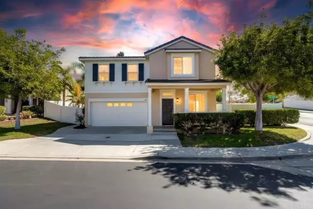 Vista, CA 92084,907 Westport LN