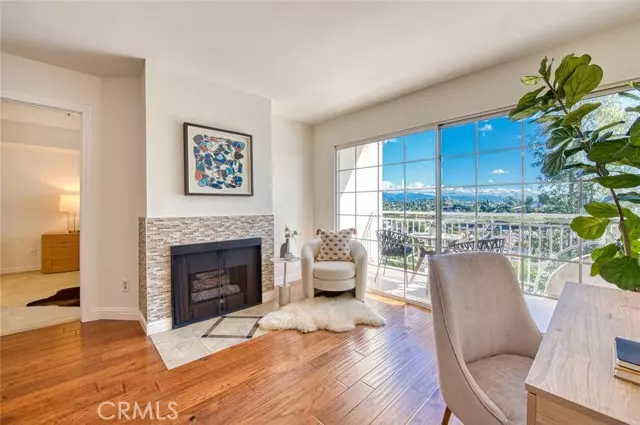 4755 Templeton ST 2117, Los Angeles, CA 90032