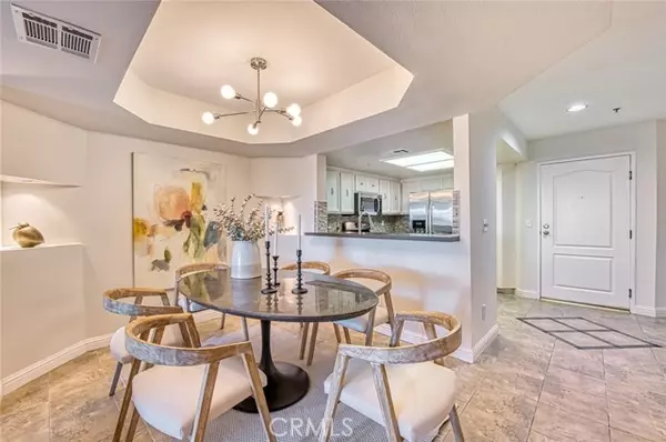 Los Angeles, CA 90032,4755 Templeton ST 2117