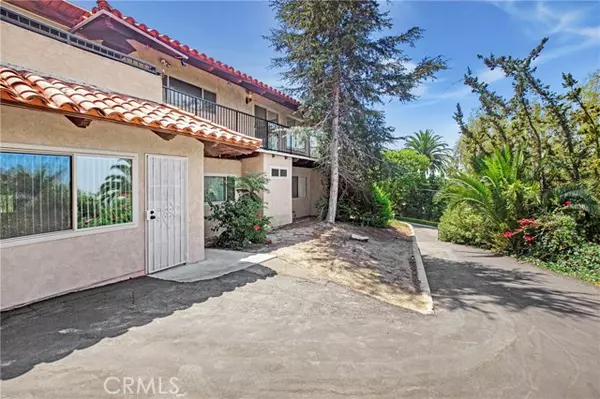 Santa Ana, CA 92705,1731 La Loma DR