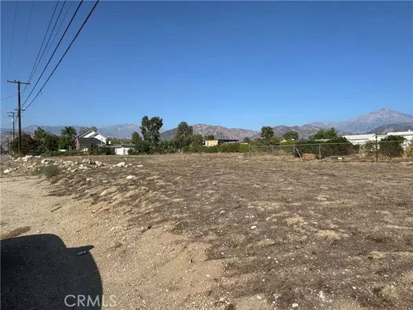 Mentone, CA 92359,2209 E Colton