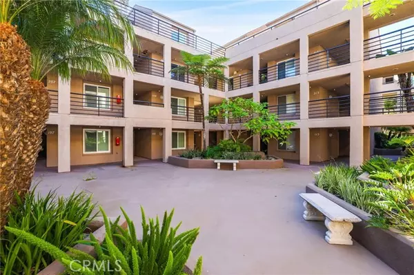 Huntington Beach, CA 92648,1200 Pacific Coast 108