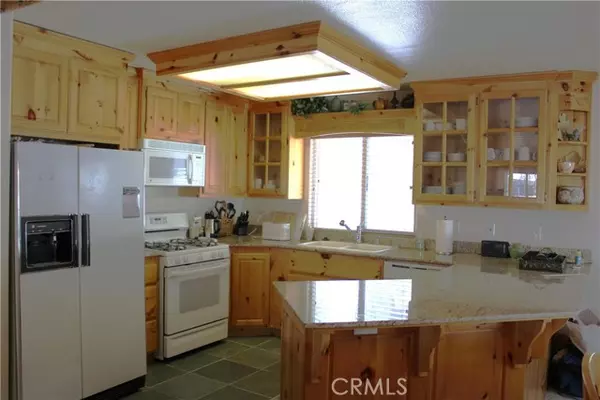 Big Bear City, CA 92314,549 Woodside