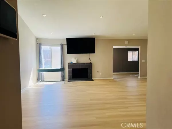 Palmdale, CA 93552,4034 E Avenue R6