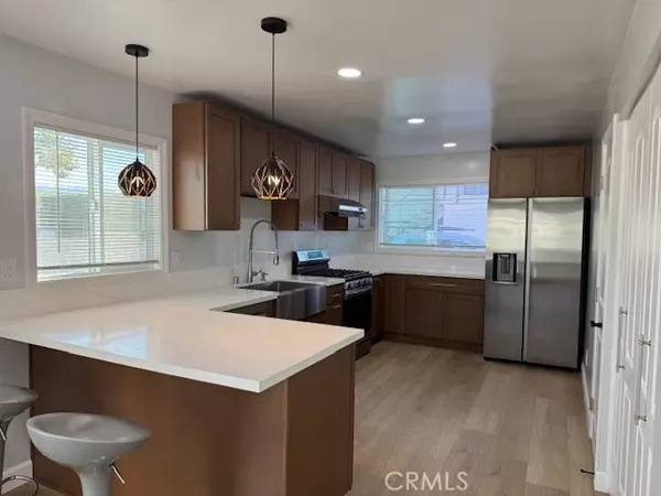 Lomita, CA 90717,24627 Cypress ST