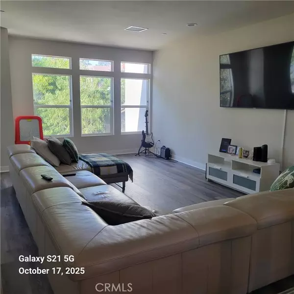 Whittier, CA 90601,5315 Bihr