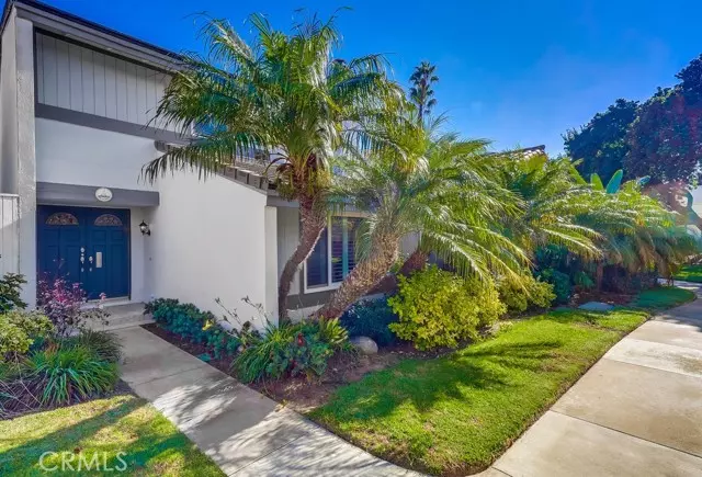 7030 Seawind DR, Long Beach, CA 90803