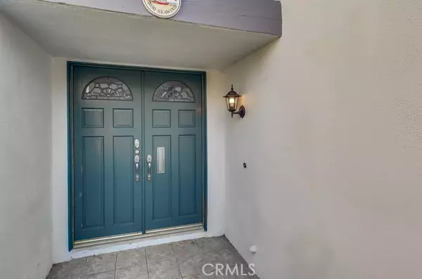 Long Beach, CA 90803,7030 Seawind DR