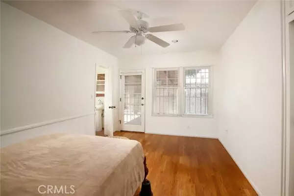 Van Nuys, CA 91405,6903 Halbrent AVE