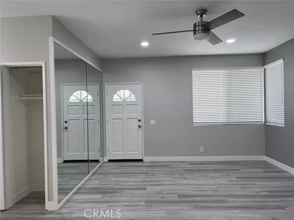Irvine, CA 92620,52 Remington