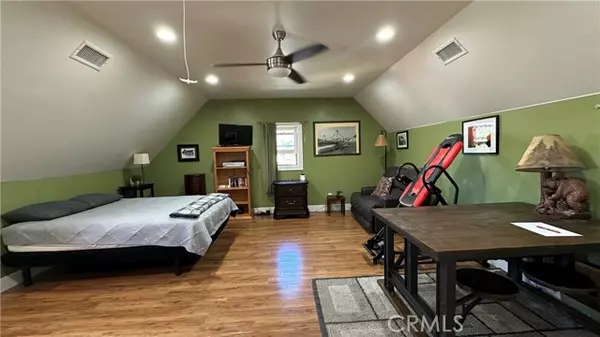 927 6th, Redlands, CA 92374