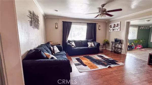 Bakersfield, CA 93304,201 Oleander