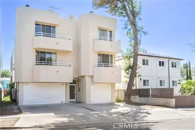 Sherman Oaks, CA 91403,14948 Moorpark ST