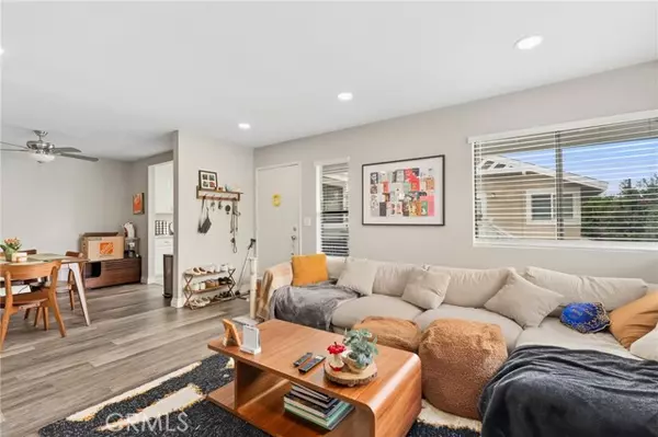 Irvine, CA 92618,57 Tarocco