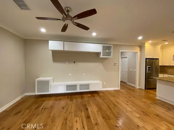 Irvine, CA 92602,179 Rodeo