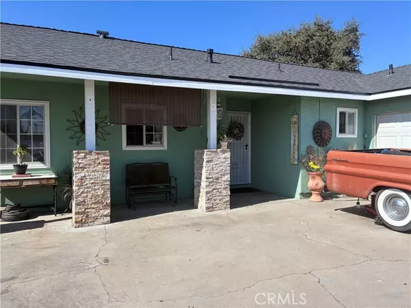 Rialto, CA 92376,114 S Encina