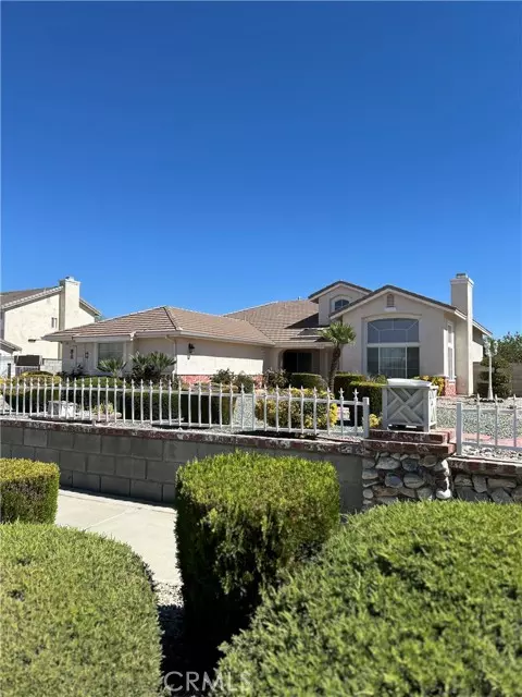 Apple Valley, CA 92308,20361 Pahute