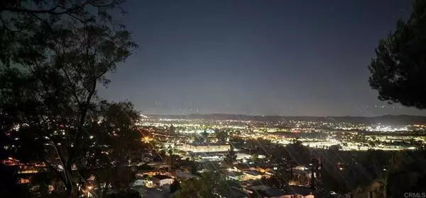 Santee, CA 92071,8712 N Magnolia 169