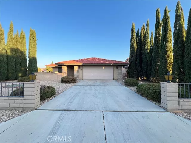 14523 Mast LN, Helendale, CA 92342