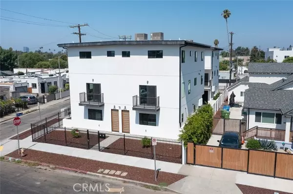 2231 S Longwood AVE, Los Angeles, CA 90016