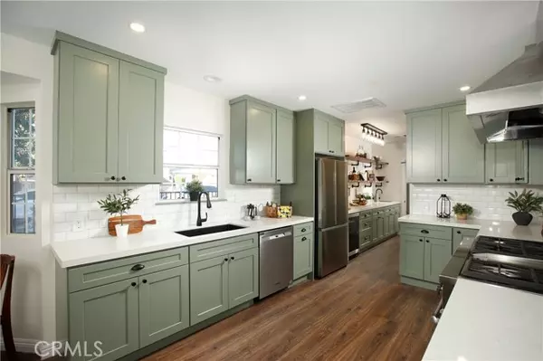 Van Nuys, CA 91405,6956 Ranchito