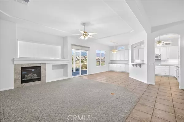 Banning, CA 92220,5098 Singing HLS