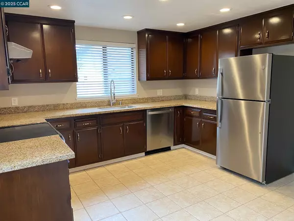 Walnut Creek, CA 94596,1220 Walker Ave 3