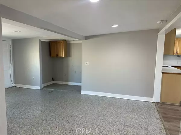 Costa Mesa, CA 92627,2610 Willo