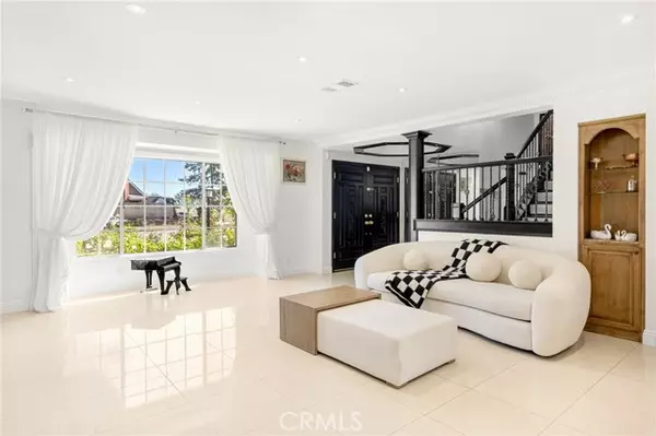 Porter Ranch, CA 91326,12115 Braemore Main