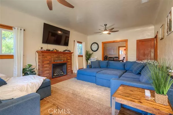 Oroville, CA 95965,916 High ST