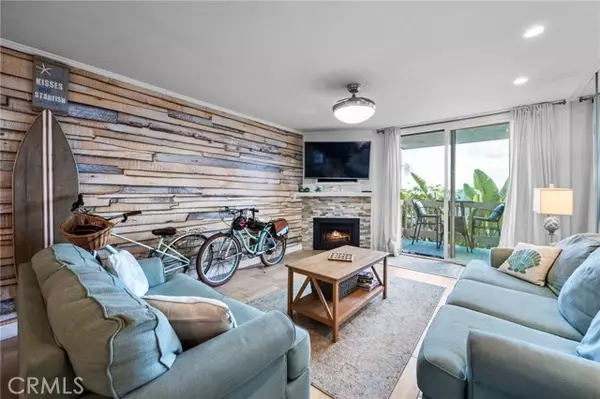 Oceanside, CA 92054,999 N Pacific ST F101